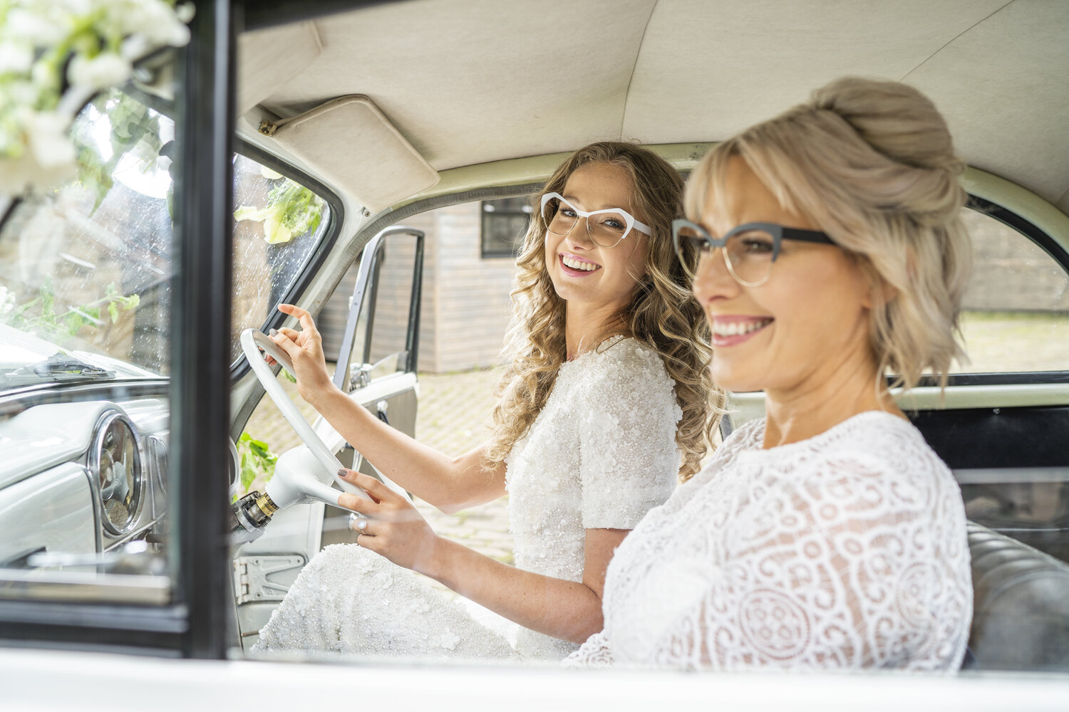brides wearing glasses
